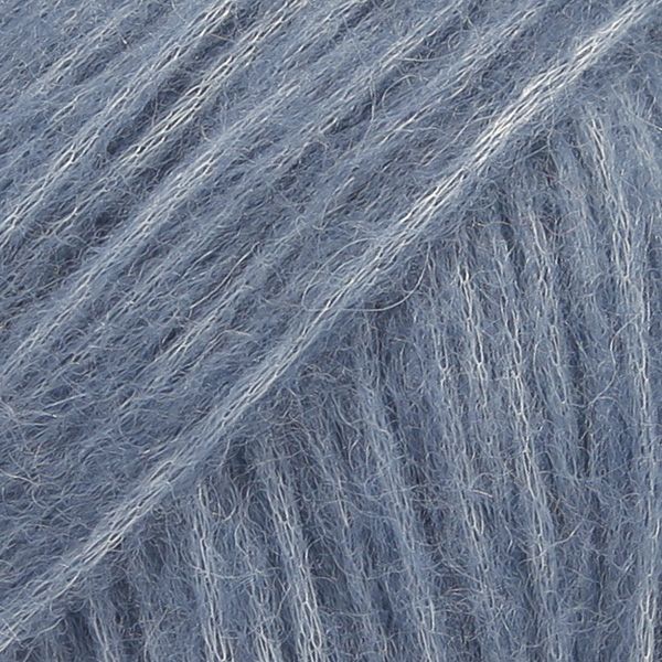 DROPS Air Uni Color Garn - 50 g - Jeansblau DROPS Air Uni Color Garn - 50 g - Jeansblau