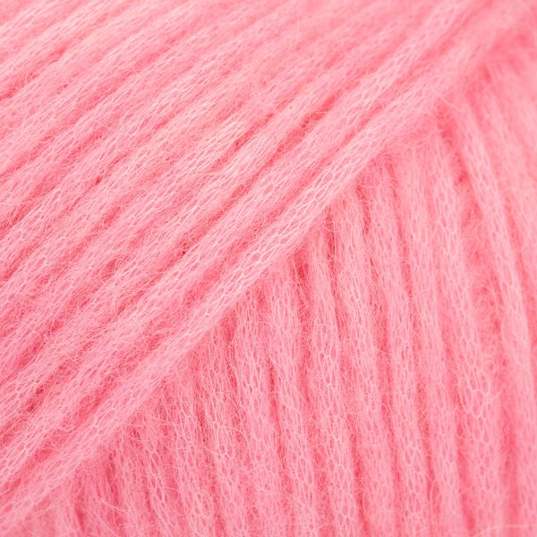 DROPS Air Uni Color Garn - 50 g - Erdbeereis DROPS Air Uni Color Garn - 50 g - Erdbeereis