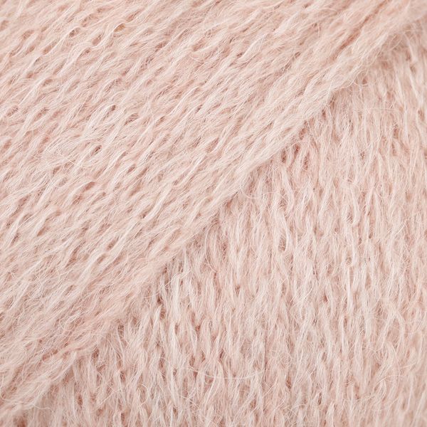 DROPS Sky Uni Color Garn - 50 g - Nebelrosa DROPS Sky Uni Color Garn - 50 g - Nebelrosa