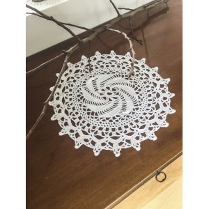 Häkelanleitung - Gehäkeltes Tuch (D 29 cm) Häkelanleitung - Gehäkeltes Tuch (D 29 cm)