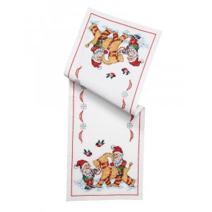 Stickset Läufer - Weihnachtsmänner auf einer Weihnachtsziege Stickset Läufer - Weihnachtsmänner auf einer Weihnachtsziege
