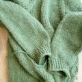 Kundenbild DROPS Alaska Uni Color Garn - 50 g - Helloliv (45)