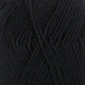 DROPS Karisma Uni Color Garn - 50 g - Schwarz (05) DROPS Karisma Uni Color Garn - 50 g - Schwarz (05)