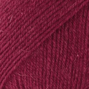 DROPS Fabel Uni Color Garn - 50 g - Rubinrot (113) DROPS Fabel Uni Color Garn - 50 g - Rubinrot (113)