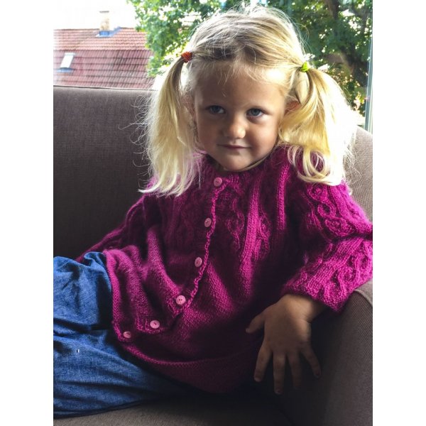 Strickanleitung - Strickjacke fr Kinder mit Zopfmuster