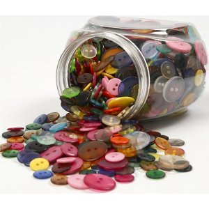 Knopfmix - 2 Löcher - gemischte Farben - 800 Stk Knopfmix - 2 Löcher - gemischte Farben - 800 Stk
