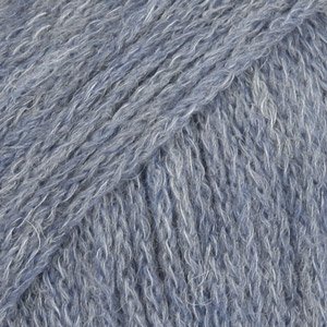 DROPS Sky-Garn - 50 g - Jeansblau (12) DROPS Sky-Garn - 50 g - Jeansblau (12)