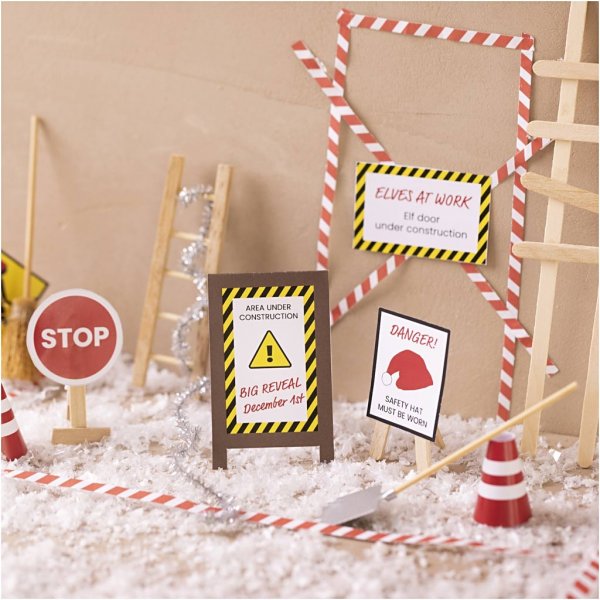 Mini-DIY-Kit Santa's Door - Bauarbeiten im Gange Mini-DIY-Kit Santa's Door - Bauarbeiten im Gange