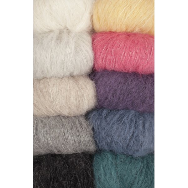 Drops Melody Garn - 50 g (Mohair-Effekt) Drops Melody Garn - 50 g (Mohair-Effekt)