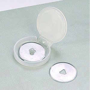 Zusätzliche Klinge 28 mm - 3er-Pack. normal 18 025 18 + 01 Zusätzliche Klinge 28 mm - 3er-Pack. normal 18 025 18 + 01