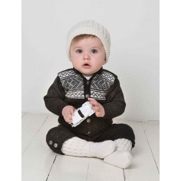 Strickmuster - Strickjacke, Shorts, Socken und Mtze