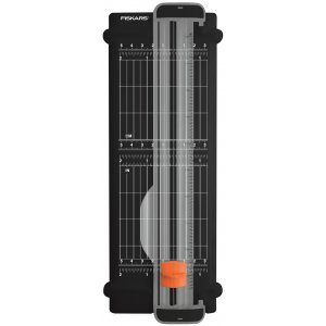 Schneidemaschine Fiskars Recycled - SureCut Titanium 22 Schneidemaschine Fiskars Recycled - SureCut Titanium 22