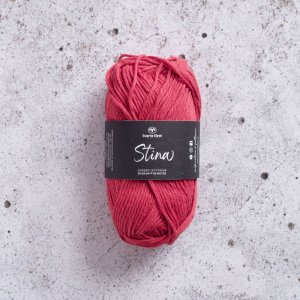 Black Sheep Stina 8/8 Garn 50g - Rot (245) Black Sheep Stina 8/8 Garn 50g - Rot (245)