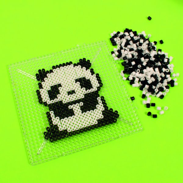 Pfeifenperlen im Eimer 5000 St�ck - Schwarz-Wei�-Mix