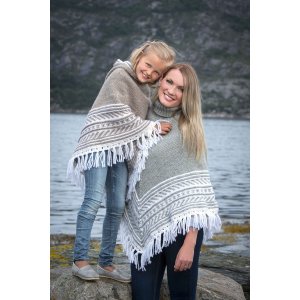 Strickanleitung - Poncho (1411-13) Strickanleitung - Poncho (1411-13)