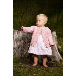 Strickmuster - Strickpullover und Strickjacke mit Spitze Strickmuster - Strickpullover und Strickjacke mit Spitze