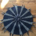 Kundenbild DROPS Alaska Uni Color Garn - 50 g - Grau/Blau (37)