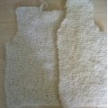 Kundenbild DROPS Alpaca Bouclé Uni Color Garn - 50 g - Natur (0100)