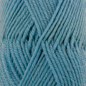 DROPS Karisma Uni Color Garn - 50 g - Helles Jeansblau (30) DROPS Karisma Uni Color Garn - 50 g - Helles Jeansblau (30)