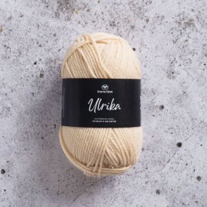 Black Sheep Ulrika Garn 50g - Pale Almond Black Sheep Ulrika Garn 50g - Pale Almond
