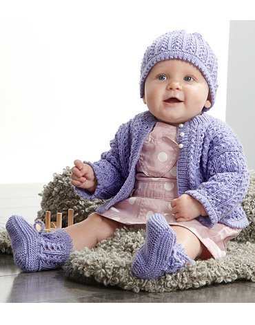 Strickmuster - Strickjacke, Tanktop, Mütze und Socken aus Spitzenstrick Strickmuster - Strickjacke, Tanktop, Mütze und Socken aus Spitzenstrick