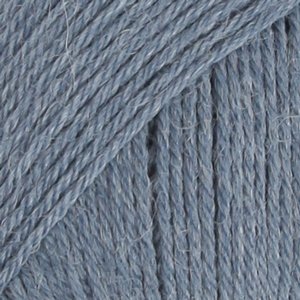 DROPS Nord Uni Color Garn - 50 g - Jeansblau (16) DROPS Nord Uni Color Garn - 50 g - Jeansblau (16)
