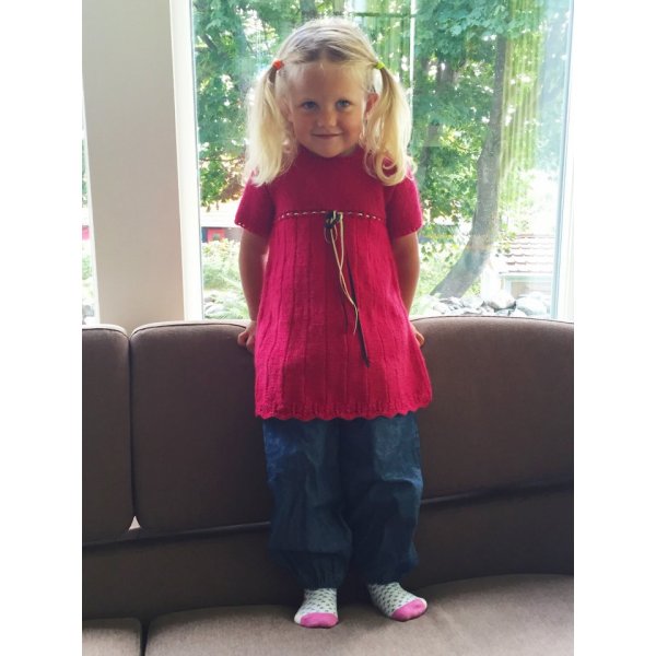 Strickanleitung - Kleid aus ko-Babywolle