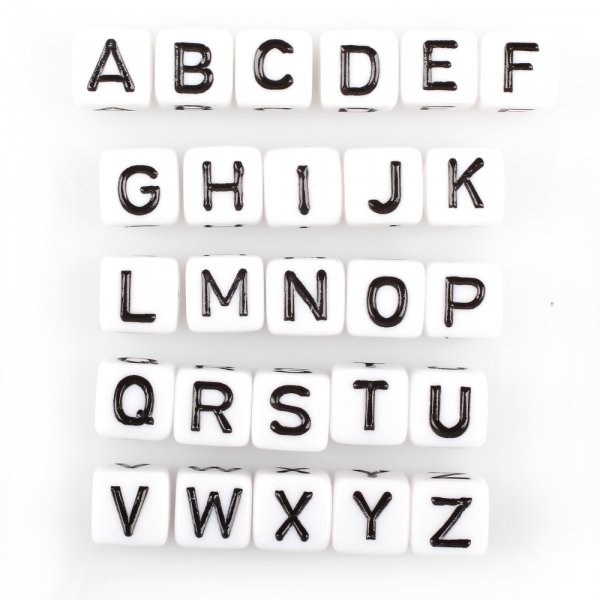 Buchstabenperlen in verschiedenen Farben - 130 Stk