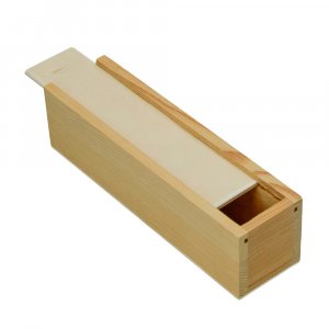 Unbehandelte Holzkiste mit Schiebedeckel Unbehandelte Holzkiste mit Schiebedeckel