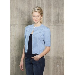 Strickanleitung - Strickjacke mit kurzen Ärmeln Strickanleitung - Strickjacke mit kurzen Ärmeln