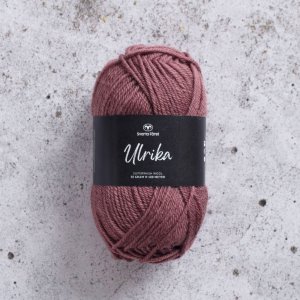 Black Sheep Ulrika Garn 50g - Pflaumenrosa Black Sheep Ulrika Garn 50g - Pflaumenrosa