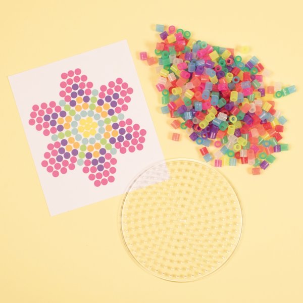 Die Rhrenperle mit flachen 1.000 Glitzerstcken