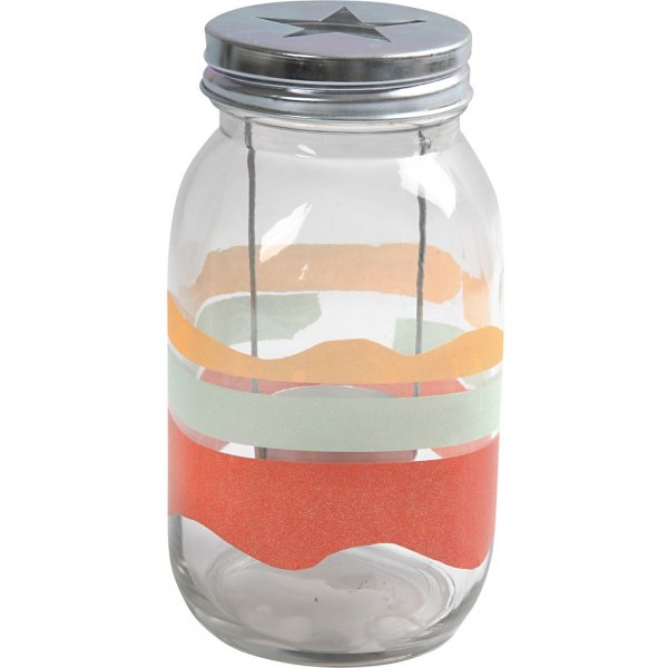 Laterne mit ausgestanztem Stern