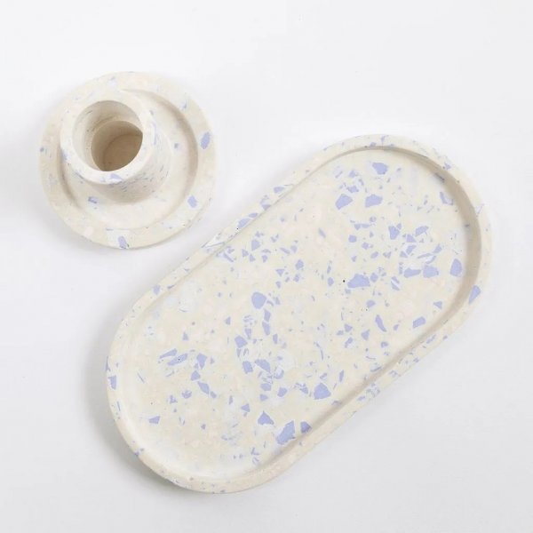 Starten Sie den DIY-Bausatz für Kunstharzguss, Kerzenständer und Tabletts Starten Sie den DIY-Bausatz für Kunstharzguss, Kerzenständer und Tabletts