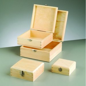Holzkisten-Set 19 x 19 x 8,5 cm - unbehandelt 4-teilig Holzkisten-Set 19 x 19 x 8,5 cm - unbehandelt 4-teilig