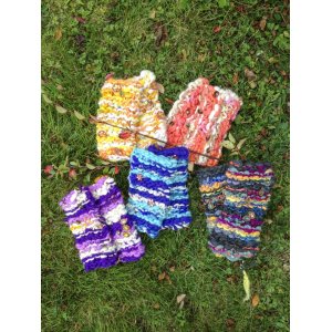 Strickanleitungen - Gestreifte Pulswärmer Strickanleitungen - Gestreifte Pulswärmer