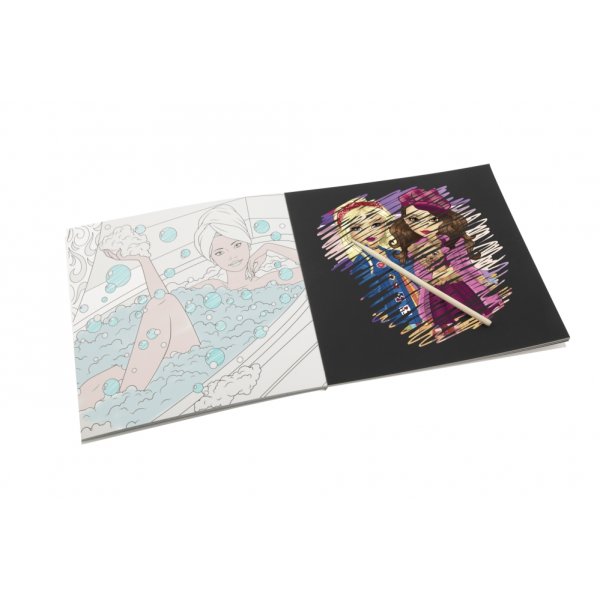 Kratzer und Farbe Kratzer und Farbe