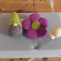 Kundenbild Nadelplatte zum Filzen 21 x 14,8 x 5 cm / A 5 - dunkelgrauer Moosgummi