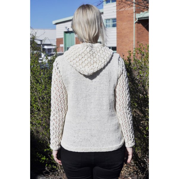 Strickanleitung - Gestrickter Kapuzenpullover aus Doppelgarn