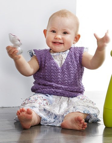 Strickmuster - Muster gestrickter Pullunder, Strickjacke und Kleid